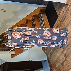👗CHRIS & CAROL FLORAL MAXI DRESS👗